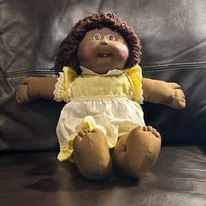 Vintage Original Appalachian Cabbage Patch Doll 1978-1982 with original clothes